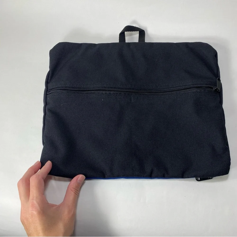 REI Multipurpose Toiletry Utility Pouch Hanging Travel Cube Pouch